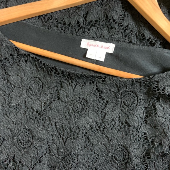 Ingrid & Isabel Black Lace Maternity Dress - Picture 3 of 5